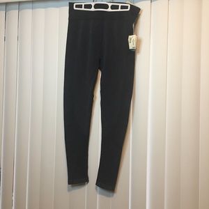Aeropostale NWT sz Large Grey leggings